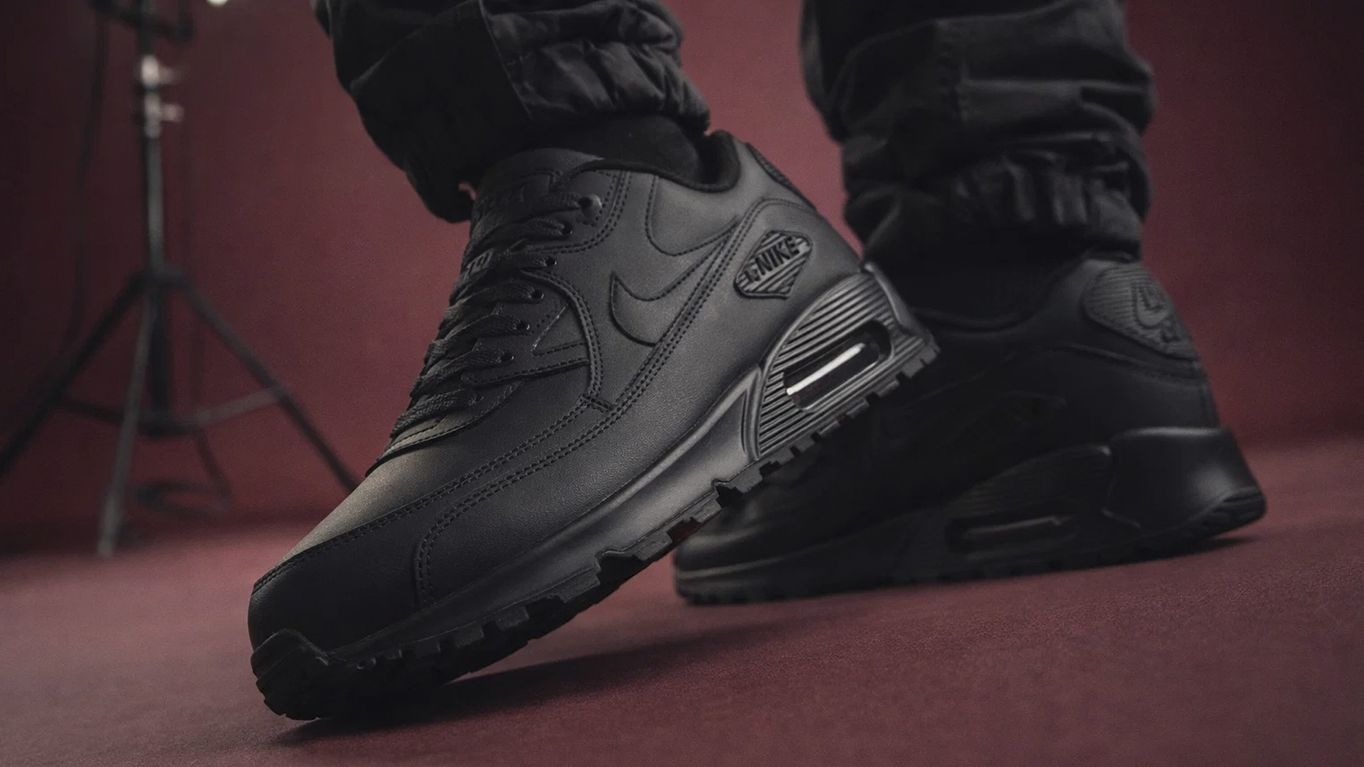 Эти кроссовки в моде уже 30 лет: Nike Air Max 90 