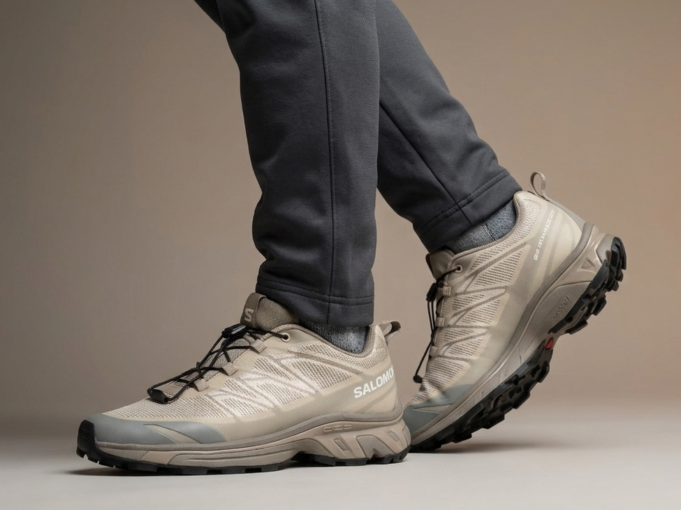 Стильные кроссовки Salomon XT-4 для спорта и города