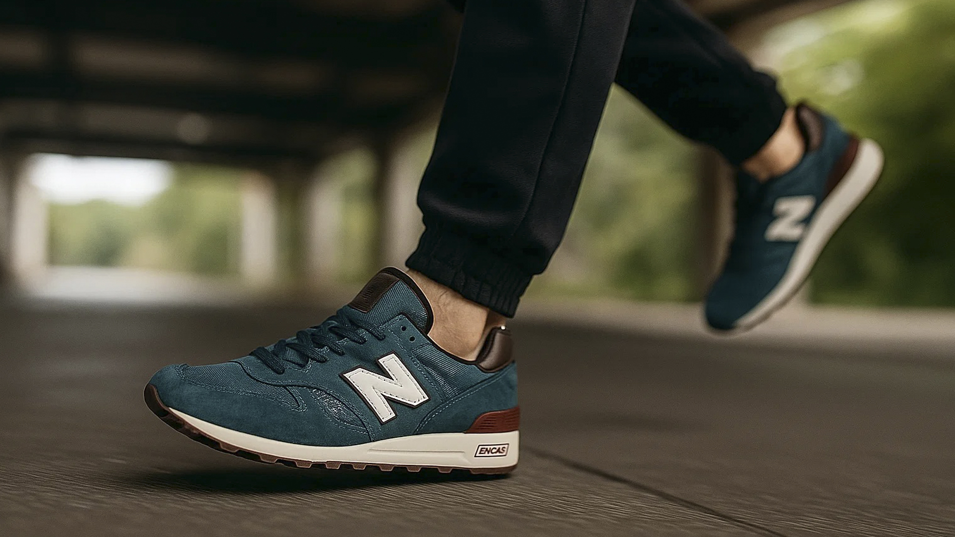 New Balance 1300 и деним: идеальный союз для повседневного гардероба