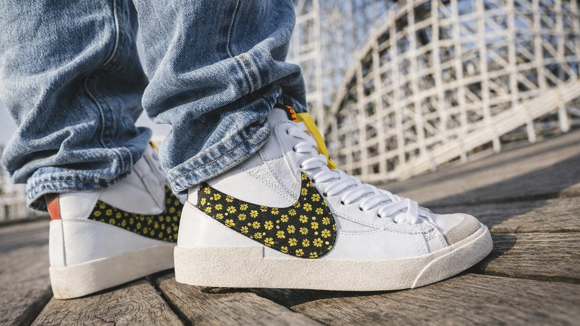 Мужские и женские образы с Nike Blazer Mid 77 Jumbo 